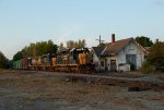 CSXT 8461 Leads L072 at Lincoln